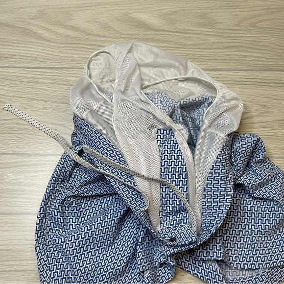 J. Crew Mid Length 7” Blue White Swim Lined Shorts Trunks Mens Size 32 - Picture 9 of 15